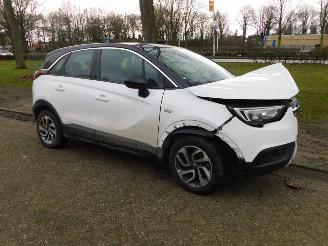 danneggiata veicoli commerciali Opel Crossland X 1.2 2017/8